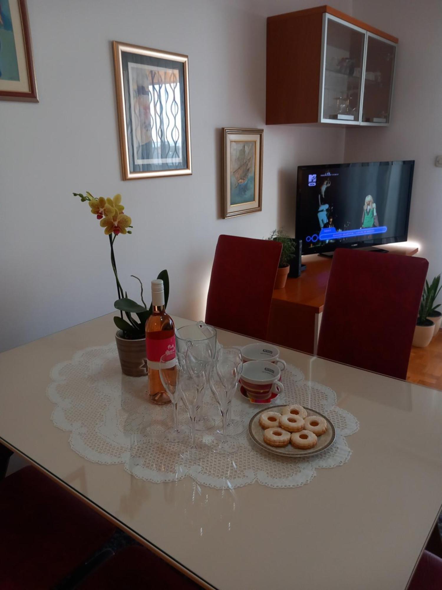 Apartment Harmony - Pleasant And Comfortable Place With A Balcony And A Secured Garage Split Exterior foto