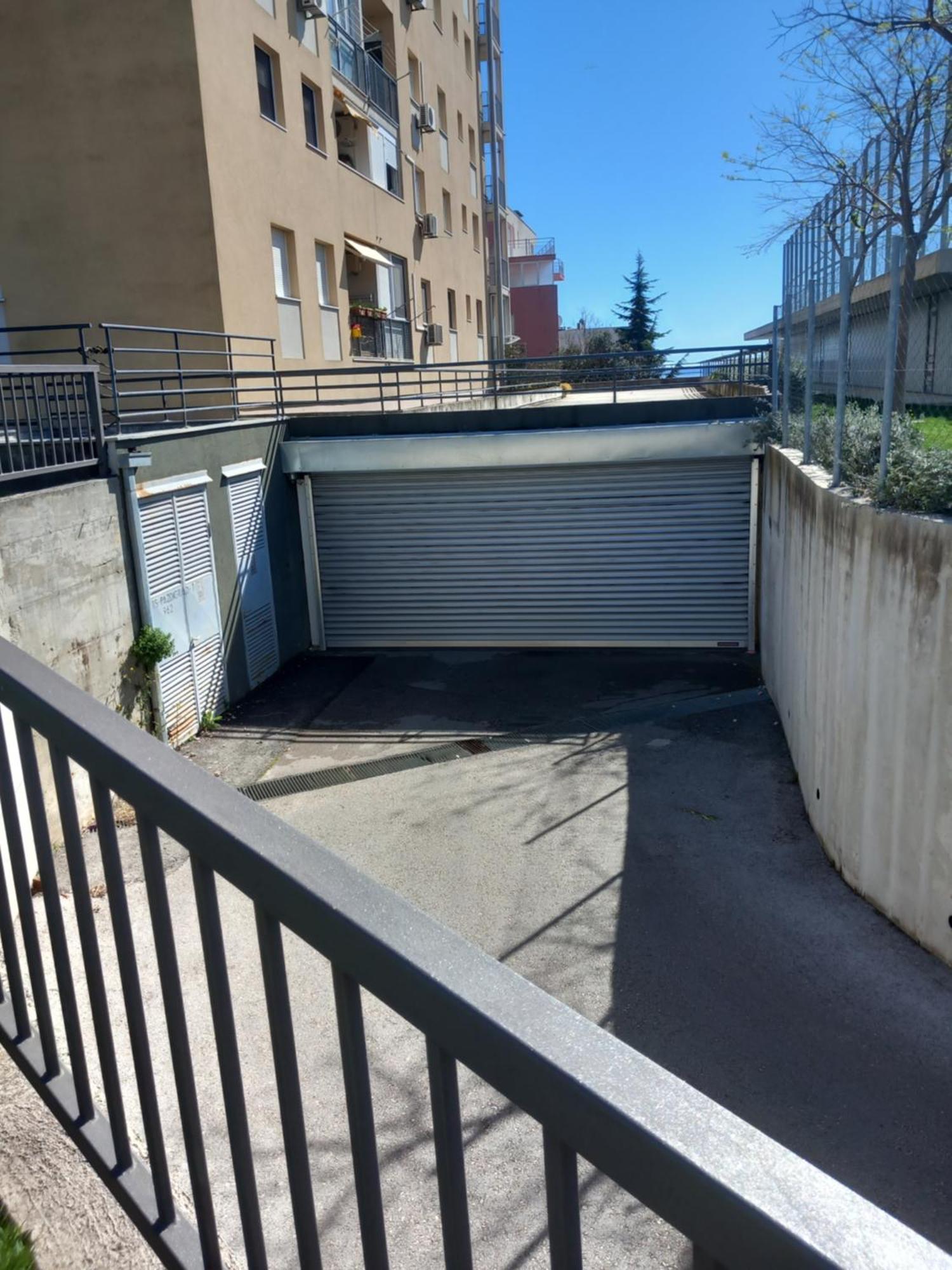 Apartment Harmony - Pleasant And Comfortable Place With A Balcony And A Secured Garage Split Exterior foto